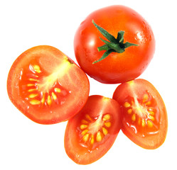 Ripe tomato and slices