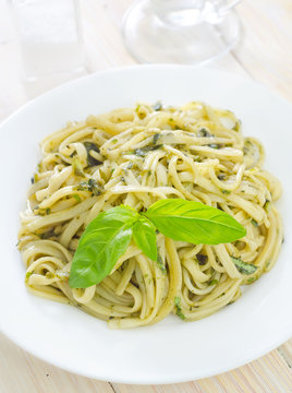 pasta with pesto