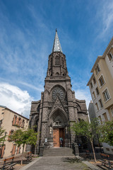 Fototapeta na wymiar Eglise Saint-Eutrope de Clermont-Ferrand (63)