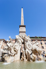 Fototapeta na wymiar Fontana a Piazza Navona_Roma