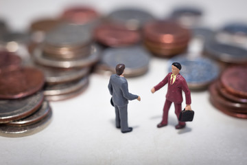 Two buisness men making a deal