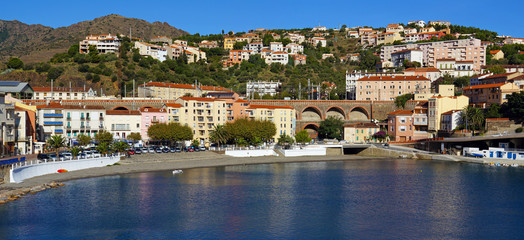Fototapeta na wymiar Panorama of the Mediterranean village of Cerbere and its beach, Cote Vermeille, Pyrenees Orientales, Roussillon, France