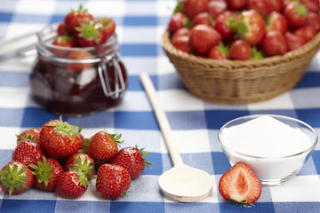 Erdbeermarmelade einkochen