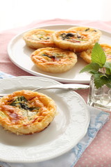 spinach and bacon quichi