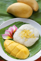 Thai food, Sweet mango with sticky rice mix with coconut milk