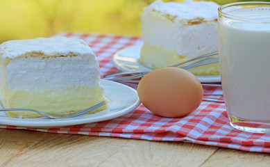 Cream cake - Cream pie