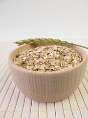 Dinkelflocken und Dinkelähren