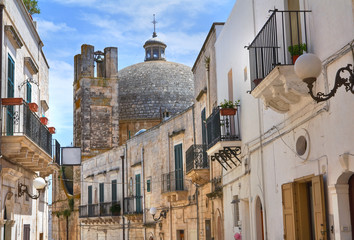Alleyway. Ceglie Messapica. Puglia. Italy.