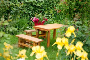 Fototapeta na wymiar Sitting area in garden