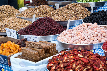 Fruits secs sur un marché turc