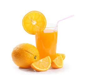 Orange juice and slices