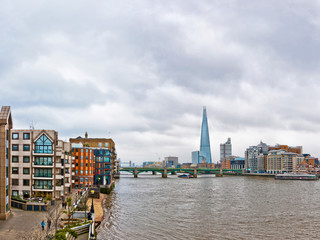 Fototapeta premium urban view from millennium bridge in London, UK