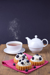 Tartalets with bilberry