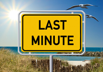 Ortsschild - Last Minute