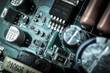 Microcircuit
