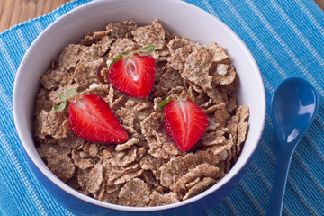 Muesli with strawberries