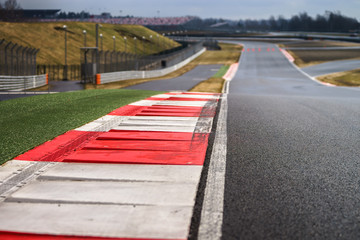 Race way track line