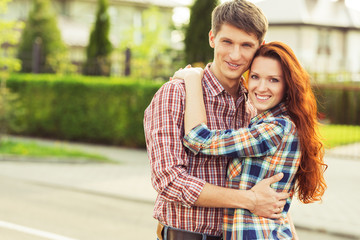 Obraz premium smiling young couple