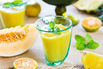 Pineapple with Orange and Melon smoothie