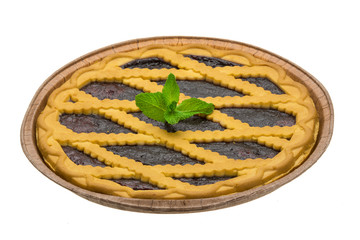 bilberry cake with mint