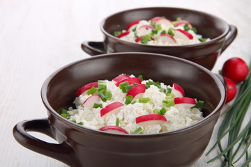 Cottage cheese witch radish