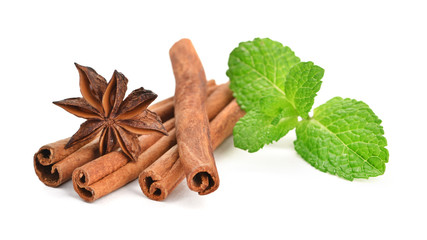 Sticks of cinnamon with mint and anise