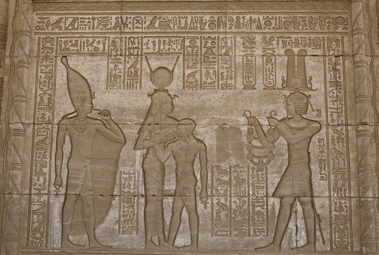 BAJO RELIEVE EGIPCIO