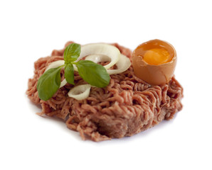 oeuf et haché de viande fraiche