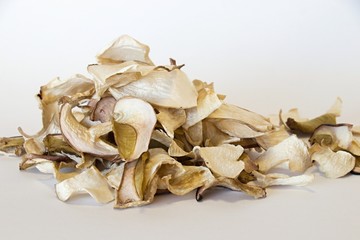 Dried mushrooms (Boletus)