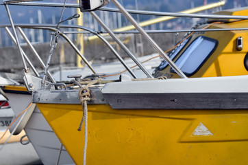 bateau au port à Aix-les-bains