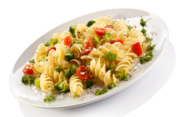 Pasta with parmesan and vegetables