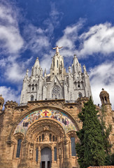 Fototapeta na wymiar the Temple del Sagrat Cor. Barcelona landmark, Spain.