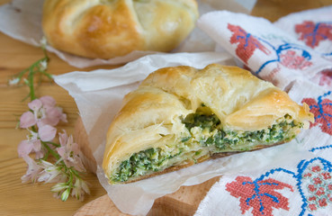pies with herbs