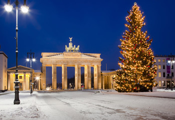 Brandenburger Tor im Advent - obrazy, fototapety, plakaty