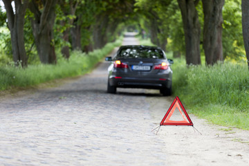 Autopanne auf der Landstaße