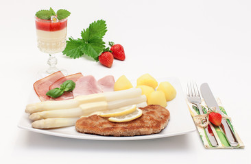 Erdbeer-Spargel-Menü