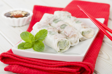 Bo Bia - Vietnamese fresh summer rolls with Chinese sausage