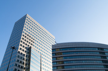 Obraz premium Reflections in offices walls, business buildings