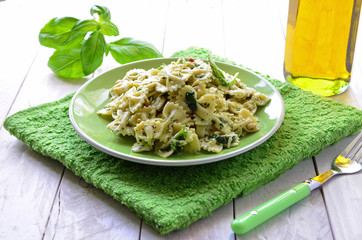 Spinach and Pine Nut Pasta