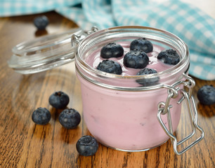 Yogurt with blueberries