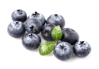 Fresh blueberry with leaf
