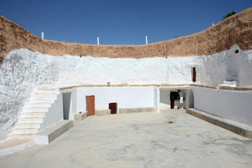 Underground troglodyte communities restaurant