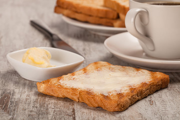 coffee with toasts