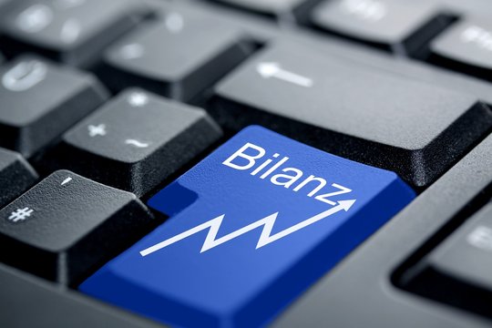 Bilanz blaue Taste