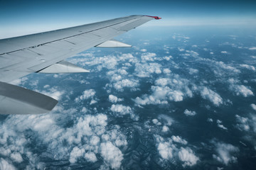 Obraz premium Wing of an airplane
