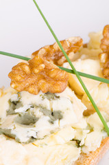 Blue cheese canape