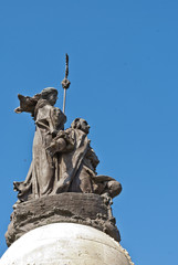 Fototapeta na wymiar Pomnik Krzysztofa Kolumba