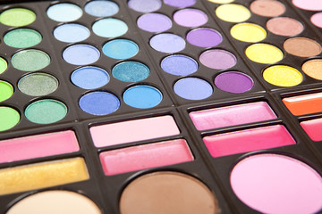 Makeup palettes