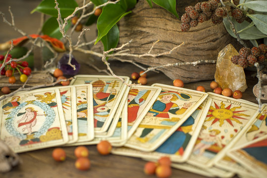 Tarot divination 106