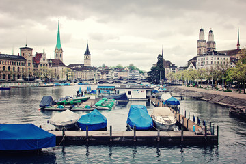 Regnerisches und dennoch schönes Stadtbild - Zürich